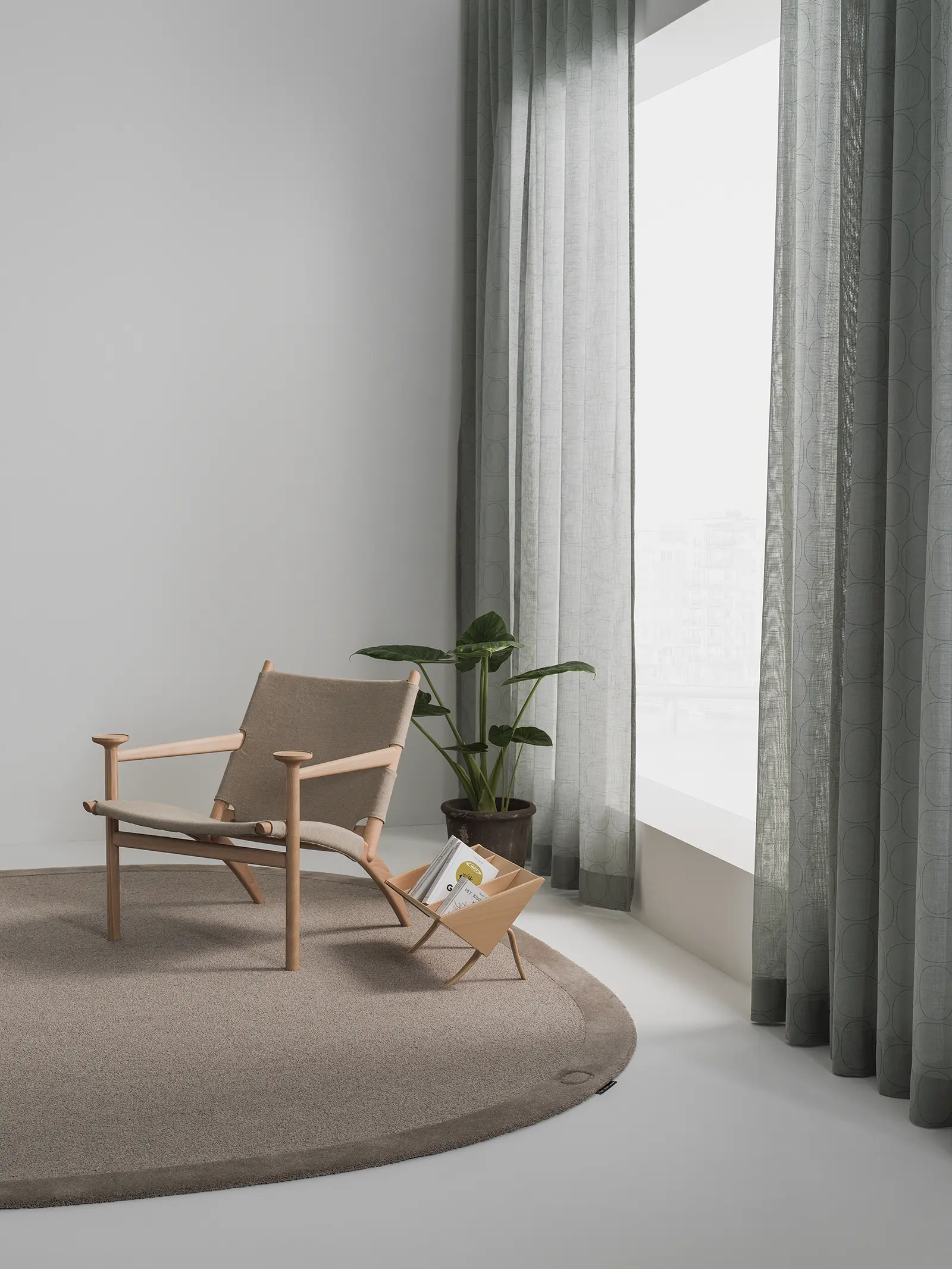 AVGO rug and Inspiro curtains from the Superellipse® collection