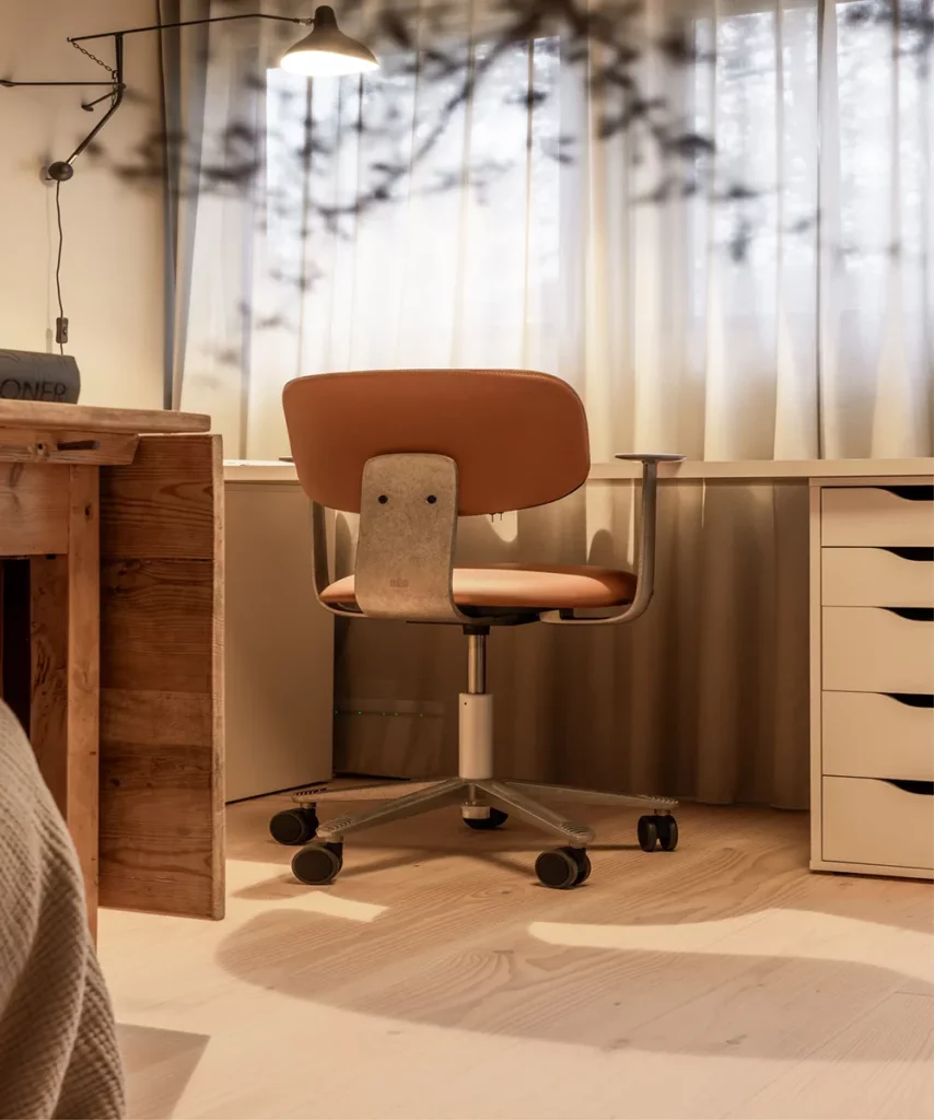 Kundprojekt med Almedahls textilier Shade, designade av Kaya &amp; Co Design Studio.