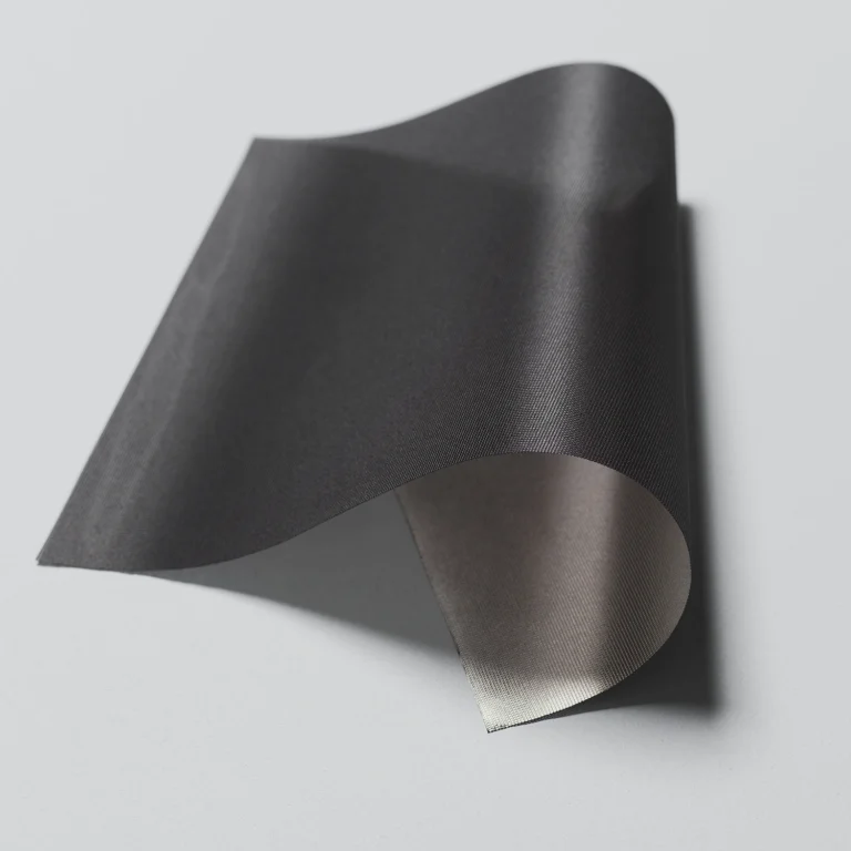 Folded Leptovision fabric with aluminium backside.