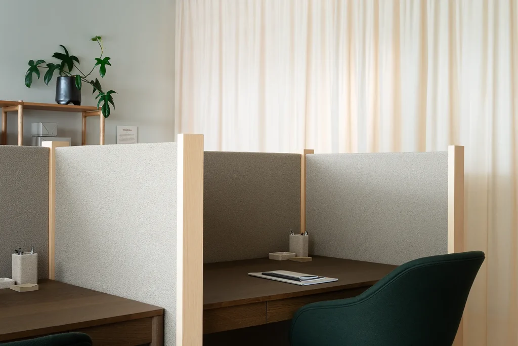 Referensprojekt Alperna – Hängande textil .